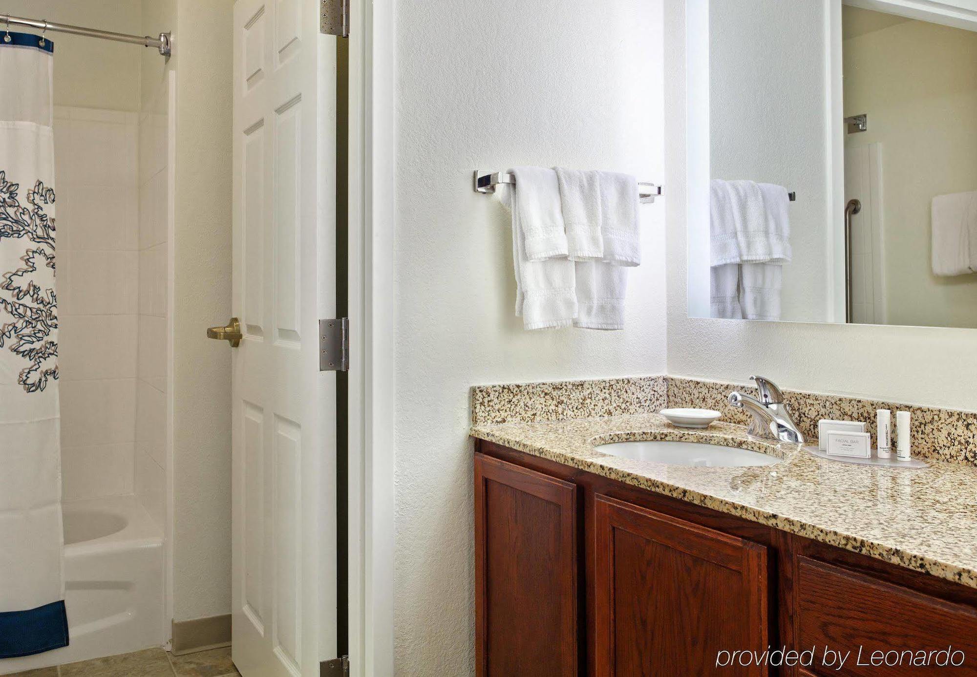 Residence Inn Tampa Sabal Park/Brandon Mango Room photo